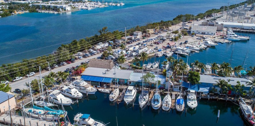 Propiedad comercial en Key West, Florida № 2153800