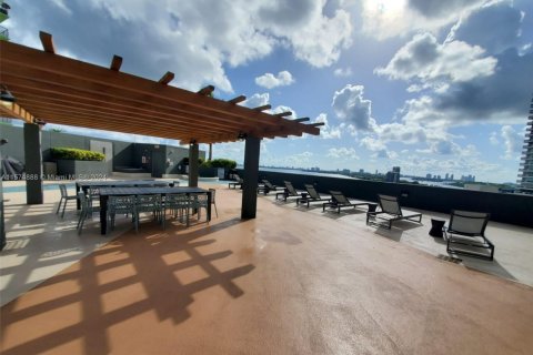 Condominio en venta en Miami, Florida, 1 dormitorio, 73.49 m2 № 1985533 - foto 6