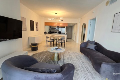 Condominio en venta en Miami, Florida, 1 dormitorio, 73.49 m2 № 1985533 - foto 9