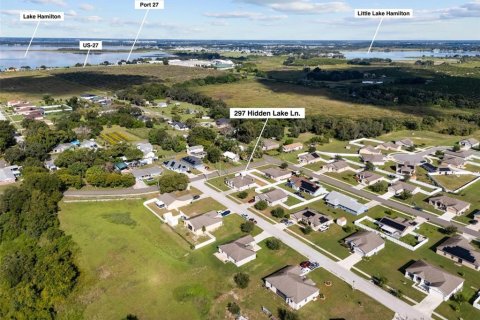 House in Lake Hamilton, Florida 3 bedrooms, 158.68 sq.m. № 2395982 - photo 7