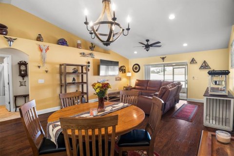 House in Lake Hamilton, Florida 3 bedrooms, 158.68 sq.m. № 2395982 - photo 18