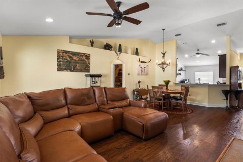 House in Lake Hamilton, Florida 3 bedrooms, 158.68 sq.m. № 2395982 - photo 14