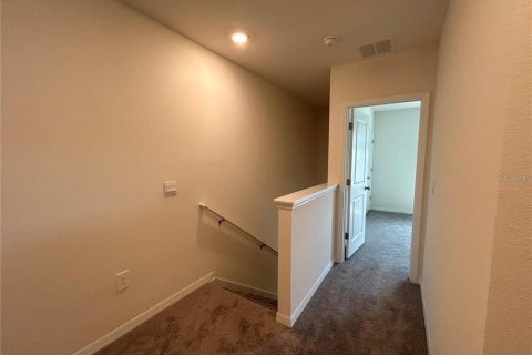 Снять в аренду таунхаус в Брейдентон, Флорида 3 спальни, 154.31м2, № 2114620 - фото 13
