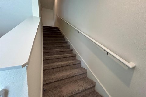 Снять в аренду таунхаус в Брейдентон, Флорида 3 спальни, 154.31м2, № 2114620 - фото 12
