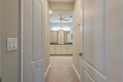 Casa en alquiler en Lakewood Ranch, Florida, 5 dormitorios, 306.58 m2 № 1917480 - foto 15
