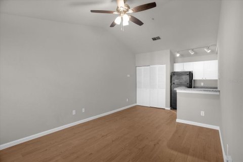 Appartement à louer à Orlando, Floride: 1 chambre, 46.36 m2 № 2400418 - photo 8