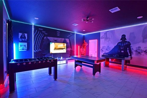 Casa en venta en Kissimmee, Florida, 8 dormitorios, 398.46 m2 № 1620238 - foto 5