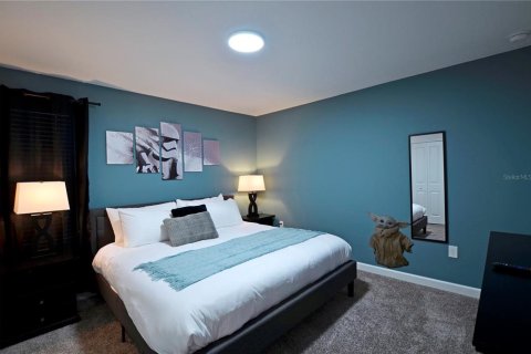 Casa en venta en Kissimmee, Florida, 8 dormitorios, 398.46 m2 № 1620238 - foto 24