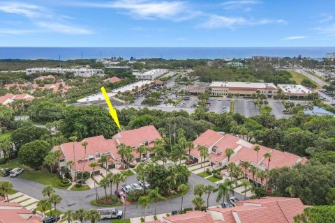 Condo in Juno Beach, Florida, 2 bedrooms  № 1179392