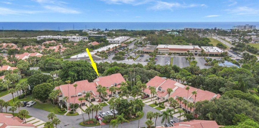Condo in Juno Beach, Florida, 2 bedrooms  № 1179392