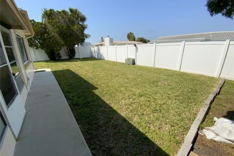 House in New Port Richey, Florida 2 bedrooms, 118.17 sq.m. № 2238438 - photo 22