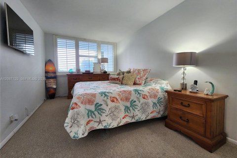 Copropriété à vendre à Hallandale Beach, Floride: 1 chambre, 68.38 m2 № 2290093 - photo 22