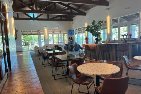 Apartamento en alquiler en Doral, Florida, 3 dormitorios, 158.86 m2 № 1948635 - foto 21