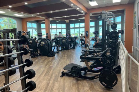 Apartamento en alquiler en Doral, Florida, 3 dormitorios, 158.86 m2 № 1948635 - foto 19