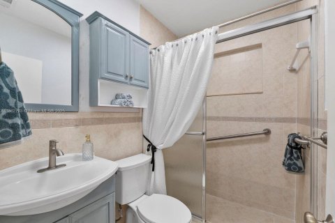 Casa en venta en Miami, Florida, 3 dormitorios, 103.49 m2 № 1920430 - foto 13