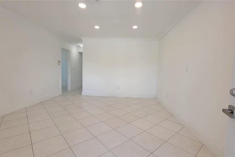 Casa en venta en Deerfield Beach, Florida, 4 dormitorios, 138.61 m2 № 2077696 - foto 8