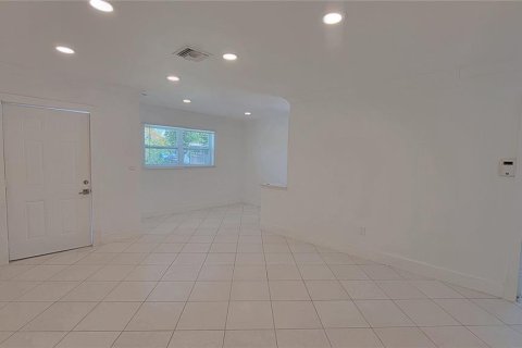 Casa en venta en Deerfield Beach, Florida, 4 dormitorios, 138.61 m2 № 2077696 - foto 9