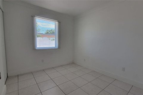 Casa en venta en Deerfield Beach, Florida, 4 dormitorios, 138.61 m2 № 2077696 - foto 14
