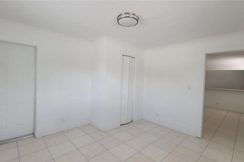 Casa en venta en Deerfield Beach, Florida, 4 dormitorios, 138.61 m2 № 2077696 - foto 18