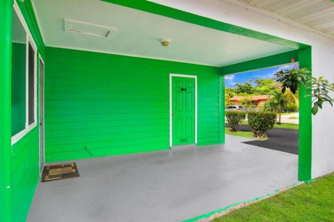 House in Pompano Beach, Florida 3 bedrooms, 162.11 sq.m. № 2387098 - photo 5