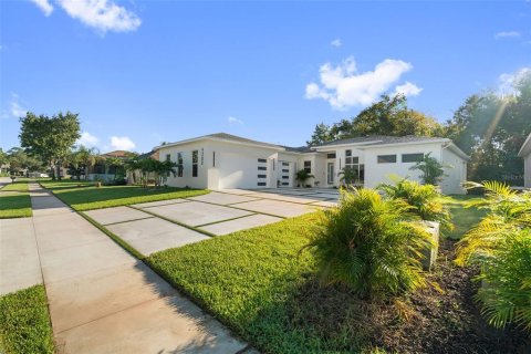 Villa ou maison à vendre à Brooksville, Floride: 4 chambres, 227.52 m2 № 2356586 - photo 4