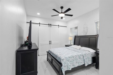 Villa ou maison à vendre à Brooksville, Floride: 4 chambres, 227.52 m2 № 2356586 - photo 28
