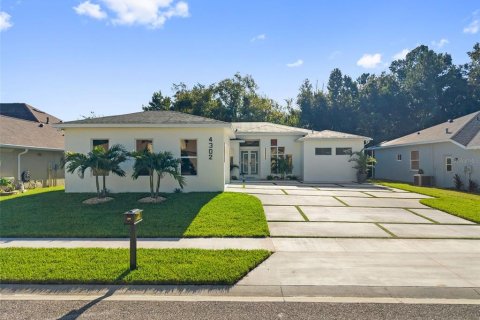 Villa ou maison à vendre à Brooksville, Floride: 4 chambres, 227.52 m2 № 2356586 - photo 8