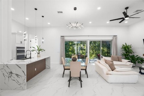 Villa ou maison à vendre à Brooksville, Floride: 4 chambres, 227.52 m2 № 2356586 - photo 19