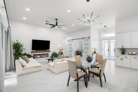 Villa ou maison à vendre à Brooksville, Floride: 4 chambres, 227.52 m2 № 2356586 - photo 20