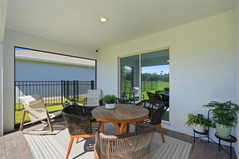 House in Punta Gorda, Florida 3 bedrooms, 149.94 sq.m. № 2428712 - photo 21
