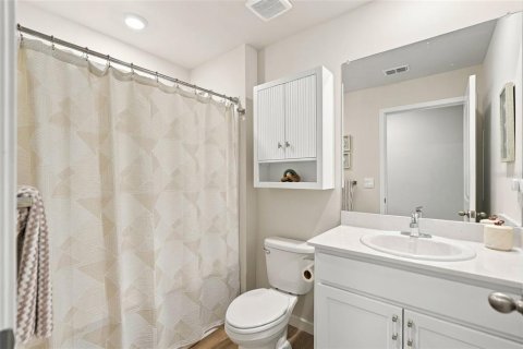 House in Punta Gorda, Florida 3 bedrooms, 149.94 sq.m. № 2428712 - photo 17