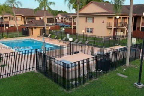 Copropriété à louer à Miami, Floride: 2 chambres, 91.6 m2 № 2415956 - photo 22