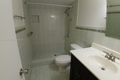 Copropriété à louer à Miami, Floride: 2 chambres, 91.6 m2 № 2415956 - photo 7