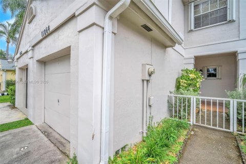 Купить таунхаус в Майами, Флорида 3 спальни, 128.39м2, № 2025703 - фото 3