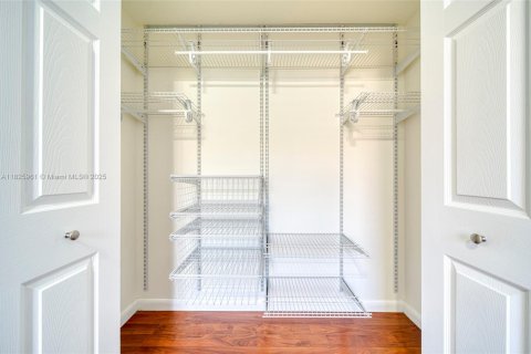 Купить кондоминиум в Дорал, Флорида 3 спальни, 136.01м2, № 1794422 - фото 23