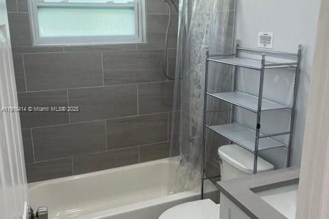 Villa ou maison à louer à Oakland Park, Floride: 2 chambres, 98.48 m2 № 1973091 - photo 22