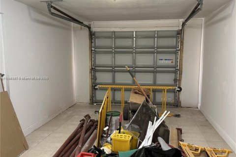 Touwnhouse à louer à Coral Springs, Floride: 2 chambres, 162.86 m2 № 1715209 - photo 11