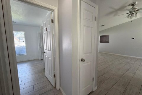 House in Ocala, Florida 3 bedrooms, 163.14 sq.m. № 2381103 - photo 25