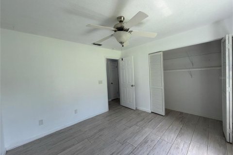 House in Ocala, Florida 3 bedrooms, 163.14 sq.m. № 2381103 - photo 20