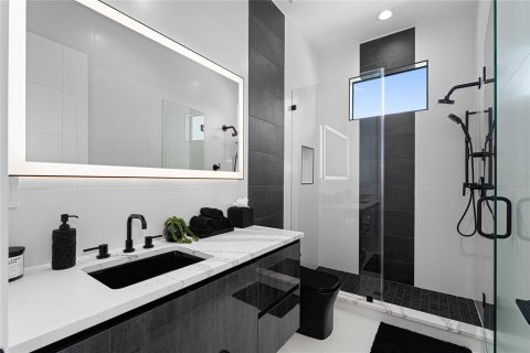 Купить виллу или дом в Тампа, Флорида 9 комнат, 520.25м2, № 2097260 - фото 29