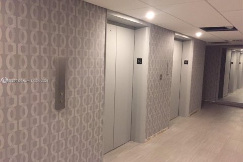 Купить кондоминиум в Санни-Айлс-Бич, Флорида 1 спальня, 70.79м2, № 1935911 - фото 13