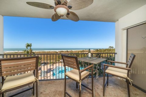Condo in Clearwater, Florida, 2 bedrooms  № 1557227 - photo 5
