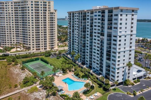 Condo in Clearwater, Florida, 2 bedrooms  № 1557227 - photo 2