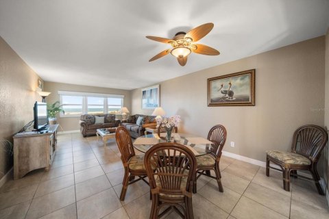 Copropriété à vendre à Clearwater, Floride: 2 chambres, 103.21 m2 № 1557227 - photo 11