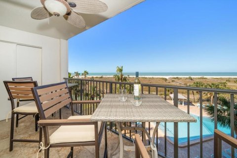 Condo in Clearwater, Florida, 2 bedrooms  № 1557227 - photo 6