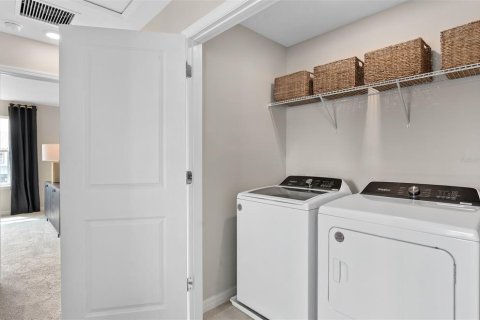 Casa en venta en Orlando, Florida, 3 dormitorios, 177.72 m2 № 1821149 - foto 29