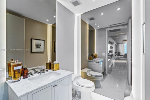 Copropriété à louer à Surfside, Floride: 4 chambres, 310.01 m2 № 1847666 - photo 13