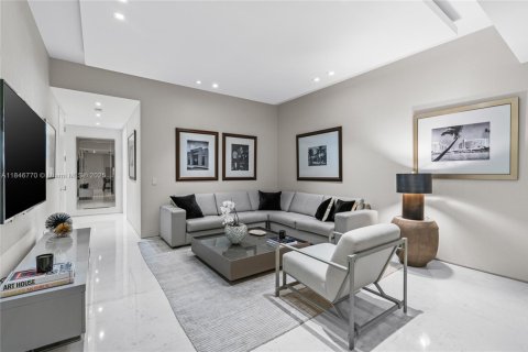 Copropriété à louer à Surfside, Floride: 4 chambres, 310.01 m2 № 1847666 - photo 12