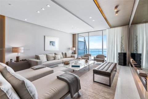 Copropriété à louer à Surfside, Floride: 4 chambres, 310.01 m2 № 1847666 - photo 2