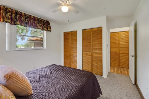 Casa en venta en Lady Lake, Florida, 3 dormitorios, 242.29 m2 № 1815366 - foto 30
